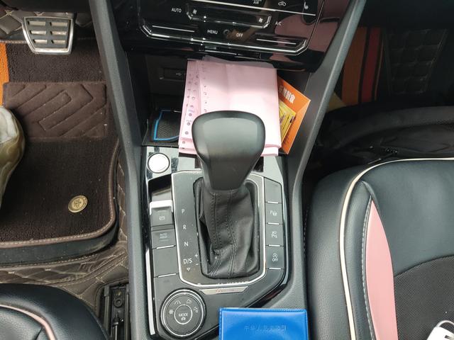 Volkswagen Tiguan 2022 thumb 7