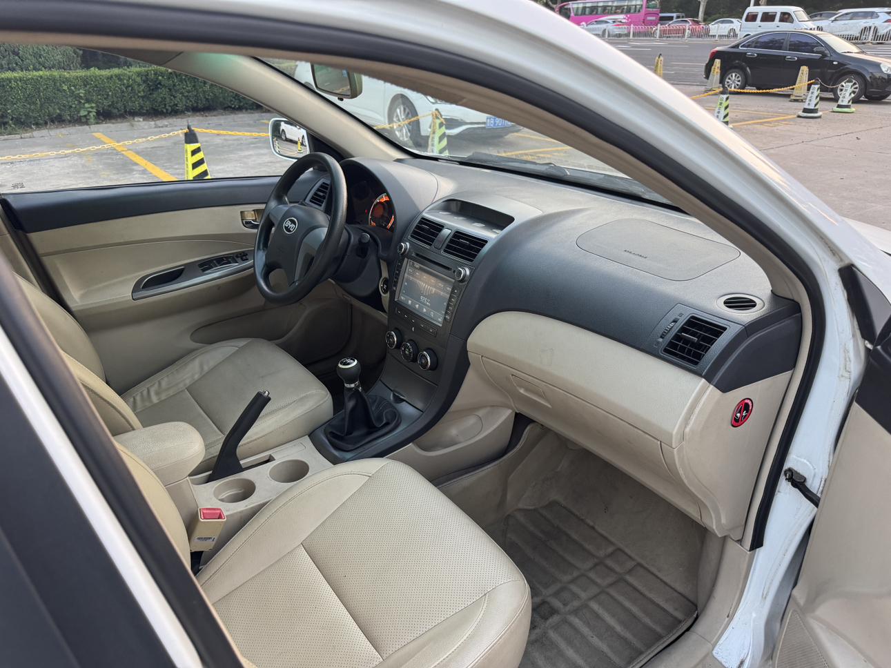 BYD L3 2015 thumb 7