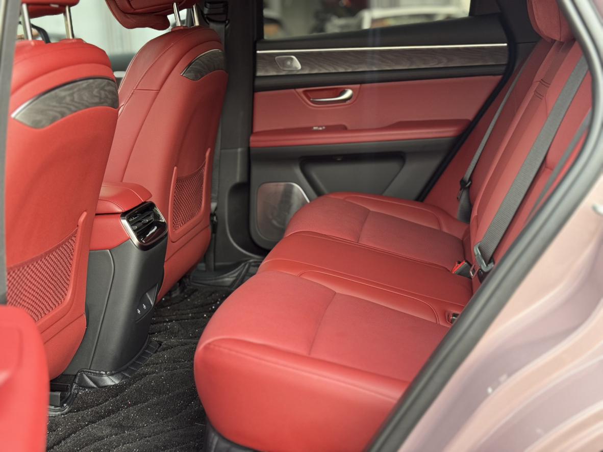 AITO M5 2023 thumb 10