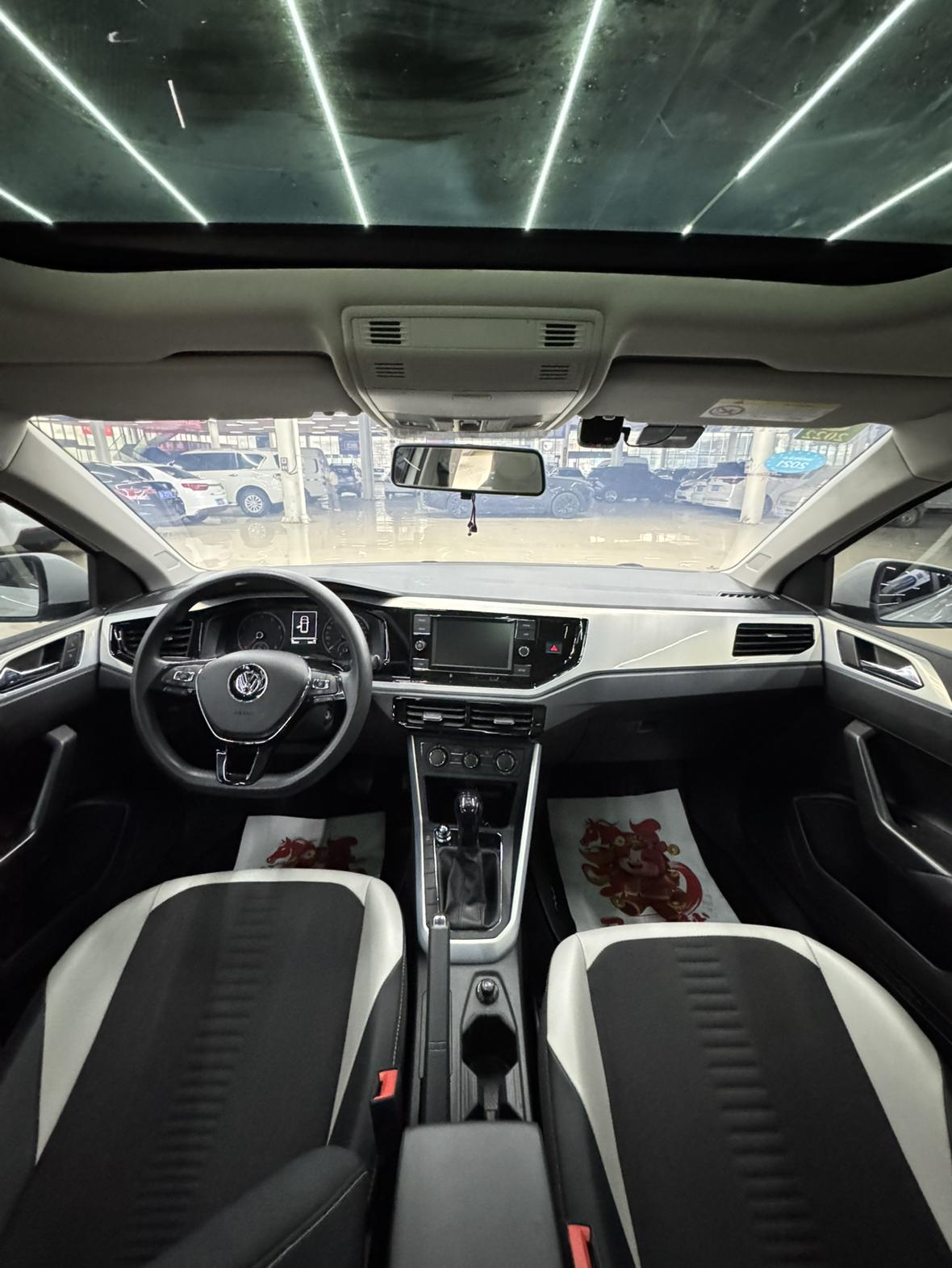 Volkswagen Polo 2019 thumb 7