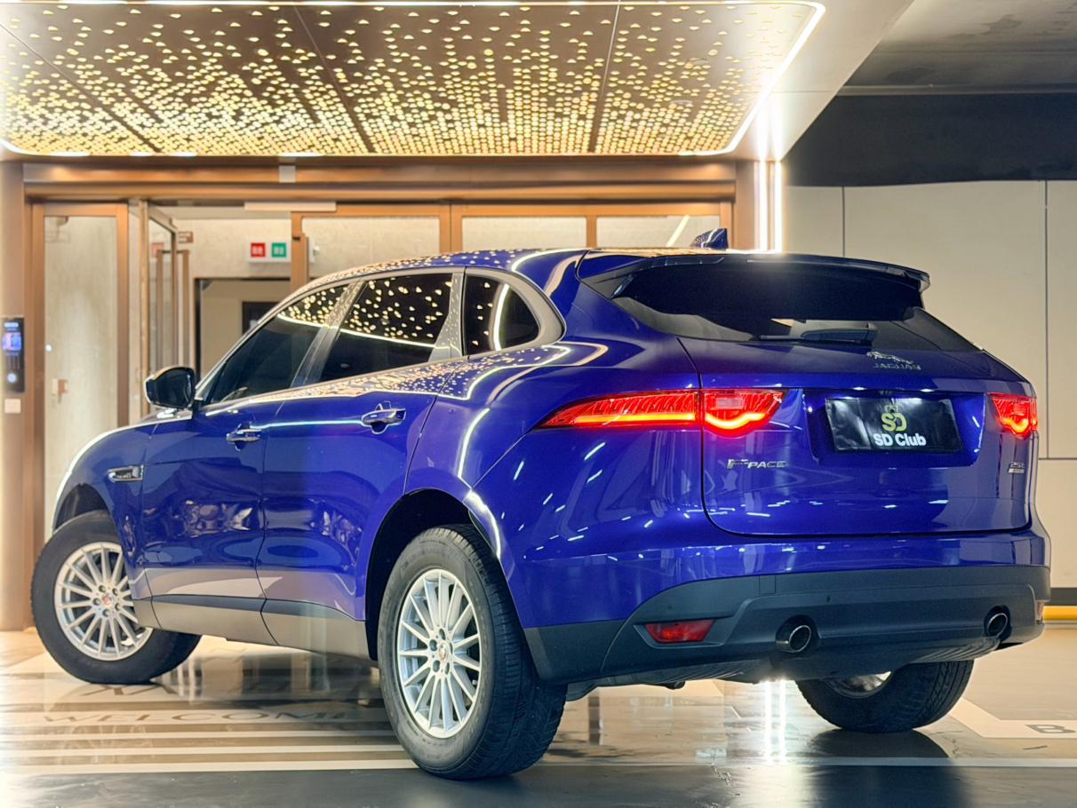 Jaguar F-Pace 2018 thumb 3
