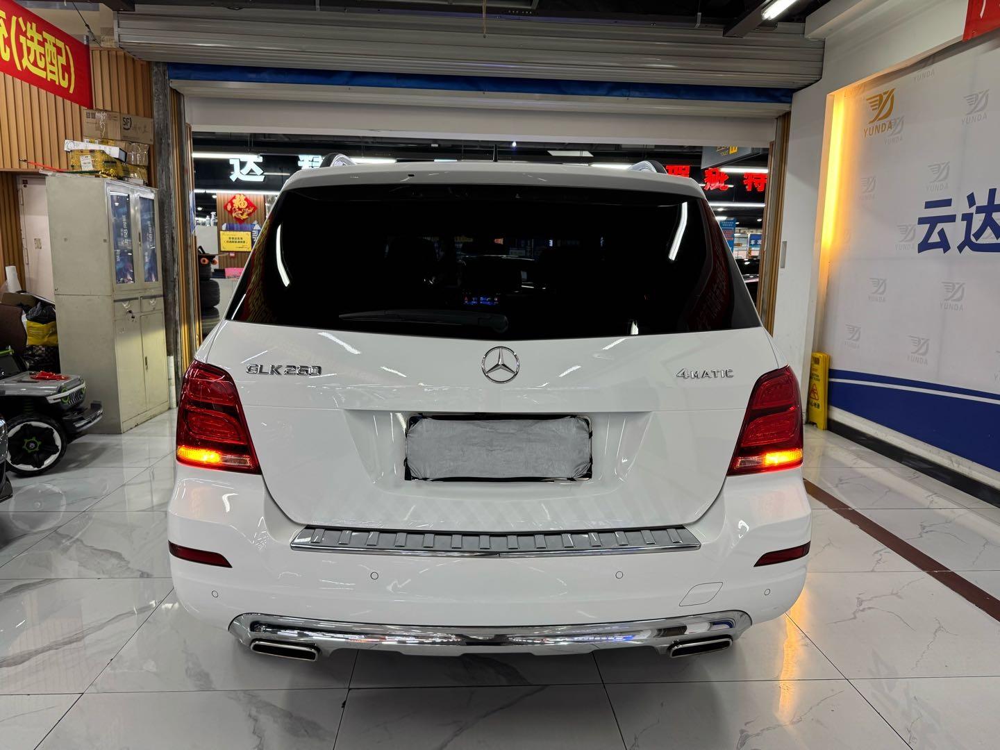 Mercedes-Benz GLK 2014 thumb 3
