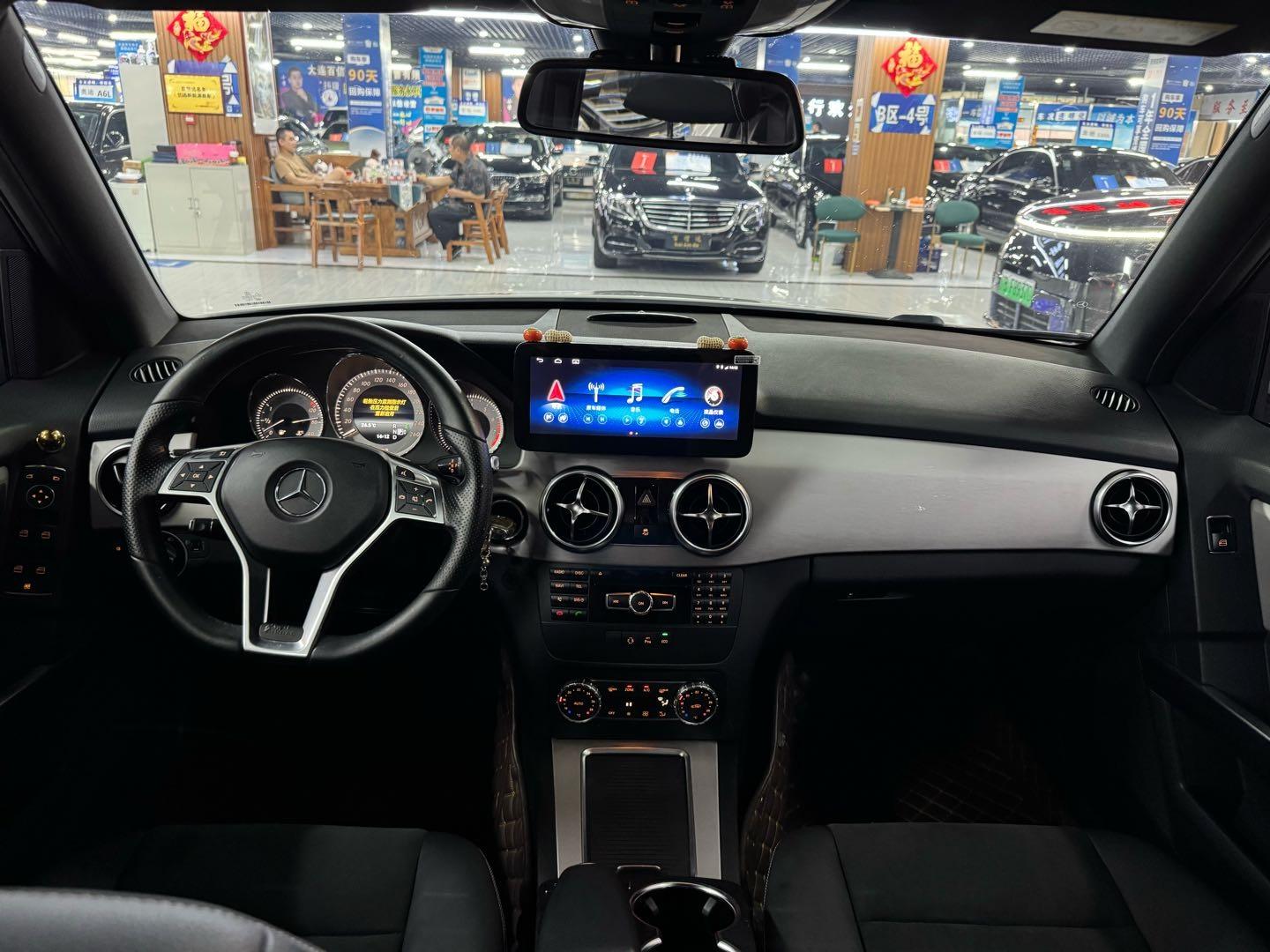 Mercedes-Benz GLK 2014 thumb 7