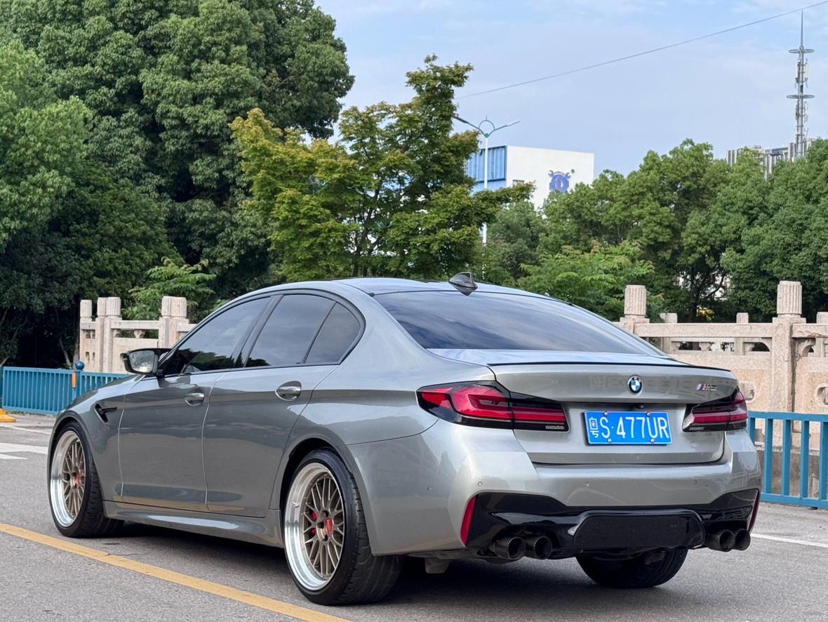 BMW M5 2021 thumb 2
