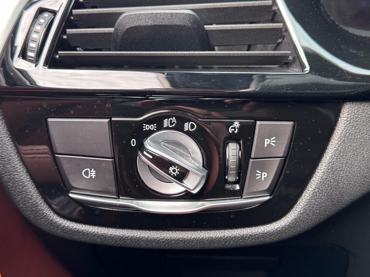 BMW M5 2021 thumb 12