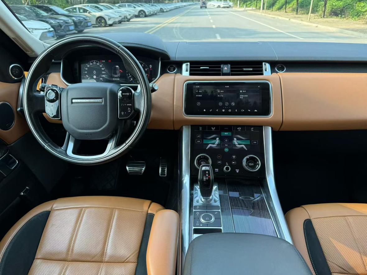 Land Rover Range Rover Sport 2021 thumb 3