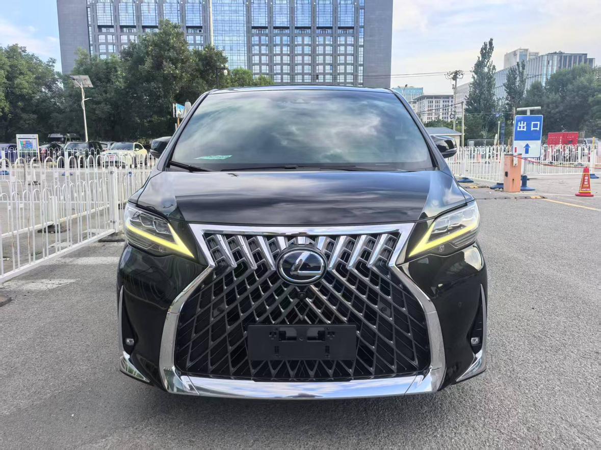 Lexus LM 2020 thumb 9
