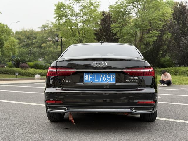 Audi A6 2019 thumb 3