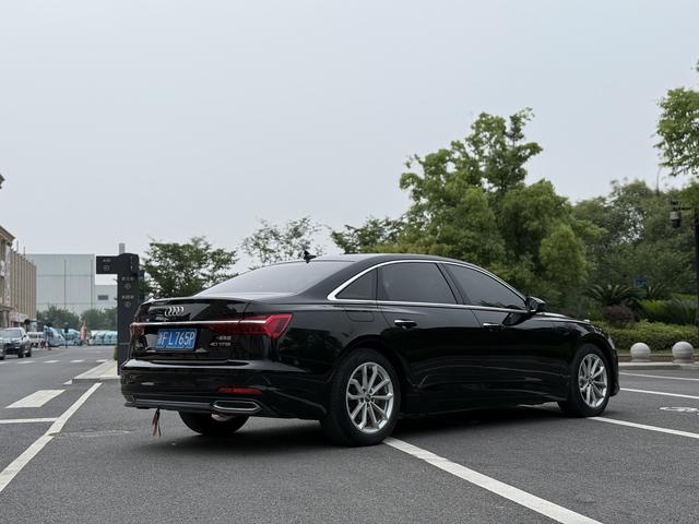 Audi A6 2019 thumb 4