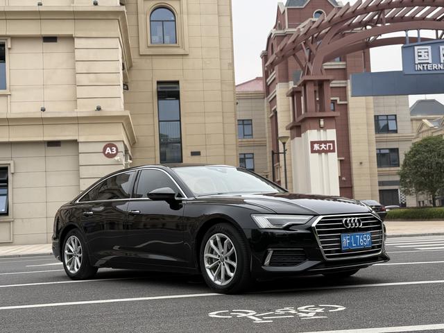 Audi A6 2019 thumb 11
