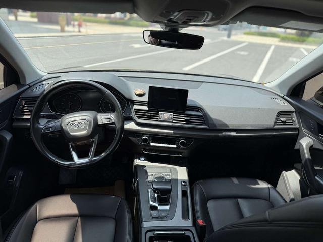 Audi Q5 2018 thumb 6