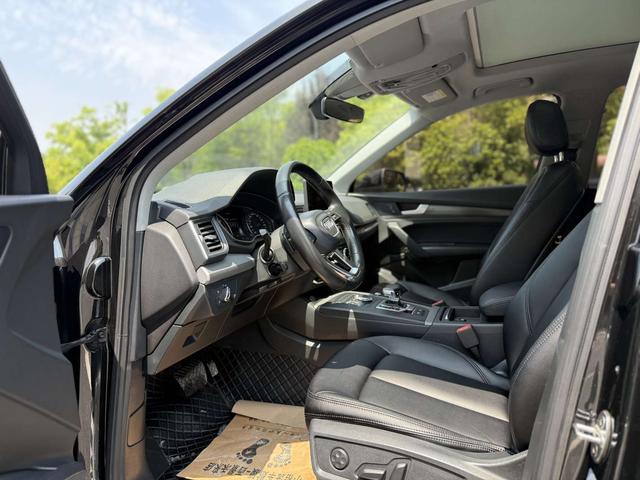 Audi Q5 2018 thumb 7