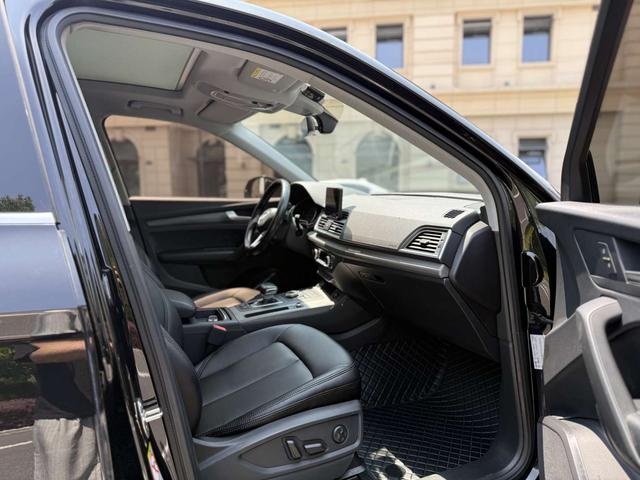 Audi Q5 2018 thumb 8