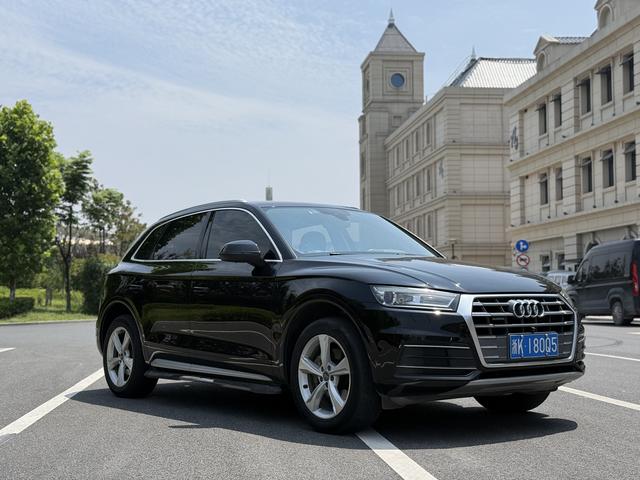 Audi Q5 2018 thumb 11