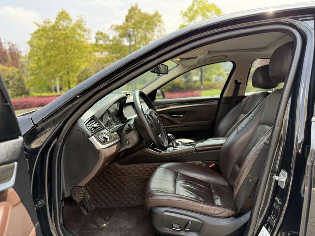 BMW 5 серии 2014 thumb 8