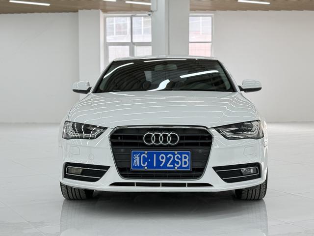 Audi A4 2015 thumb 10