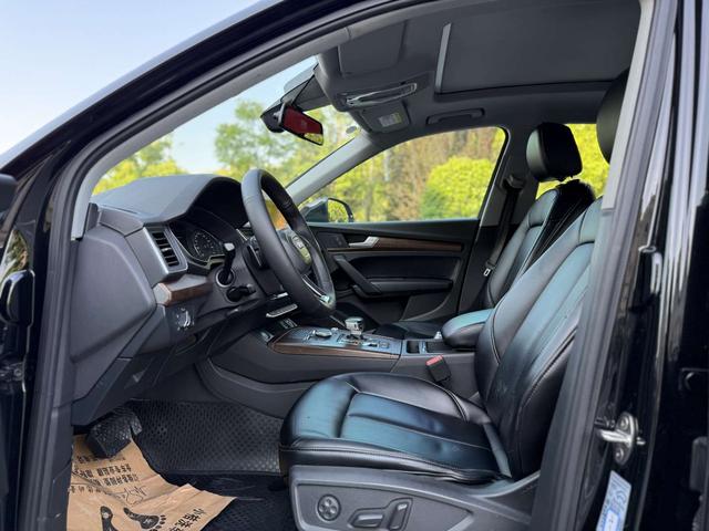 Audi Q5 2018 thumb 7