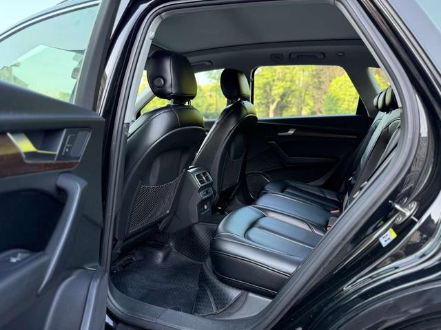 Audi Q5 2018 thumb 8