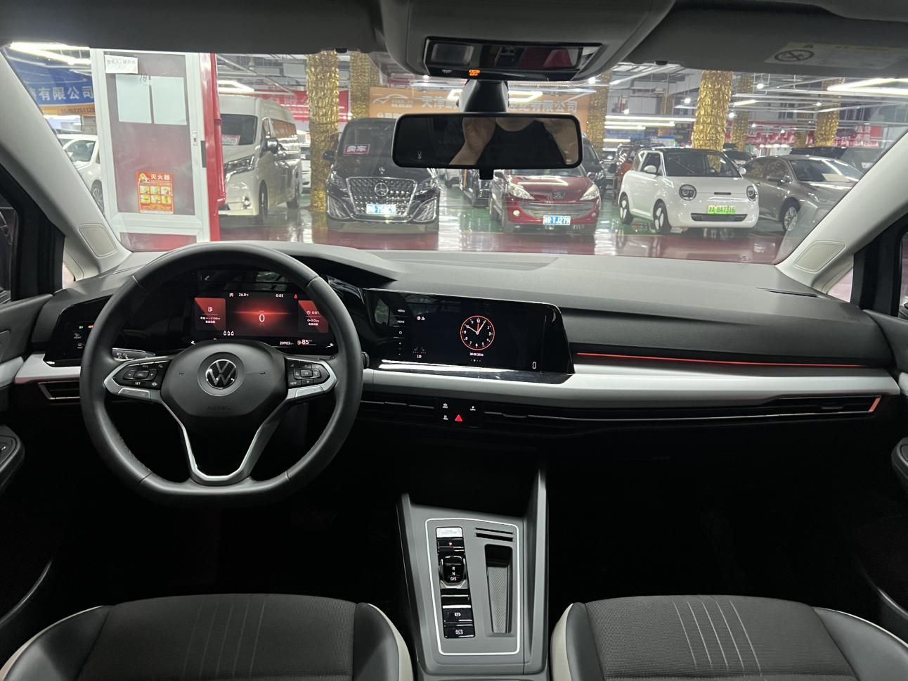 Volkswagen Golf Sportsvan 2023 thumb 4