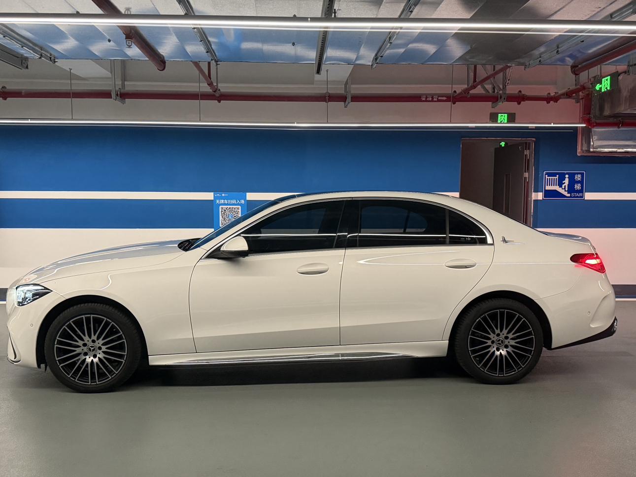 Mercedes-Benz C-Класс 2025 thumb 2