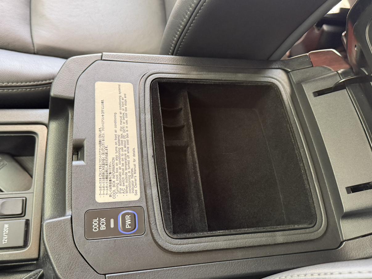 Toyota Land Cruiser Prado 2014 thumb 12