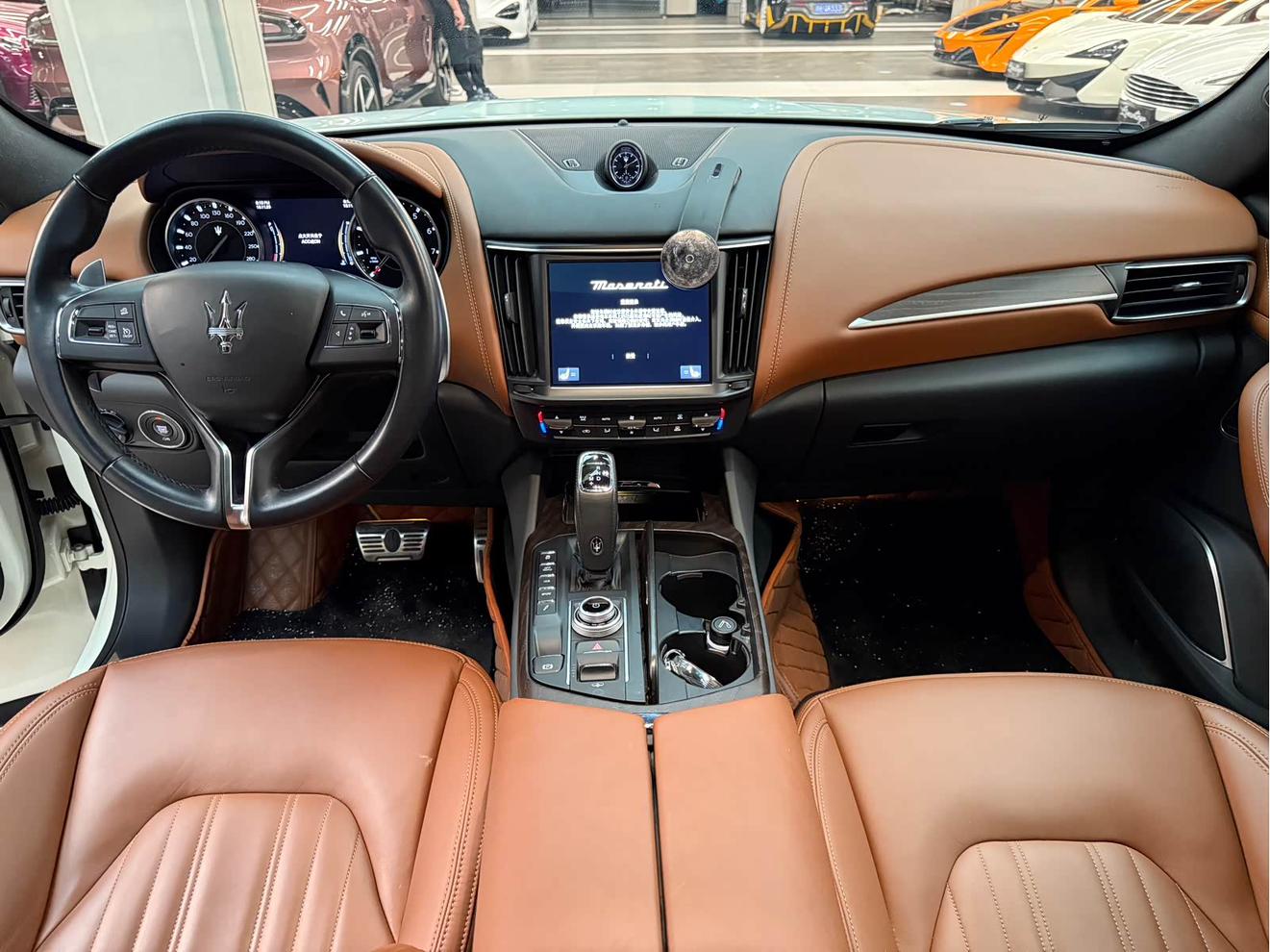 Maserati Levante 2021 thumb 7
