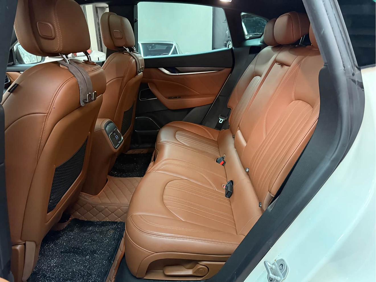 Maserati Levante 2021 thumb 12