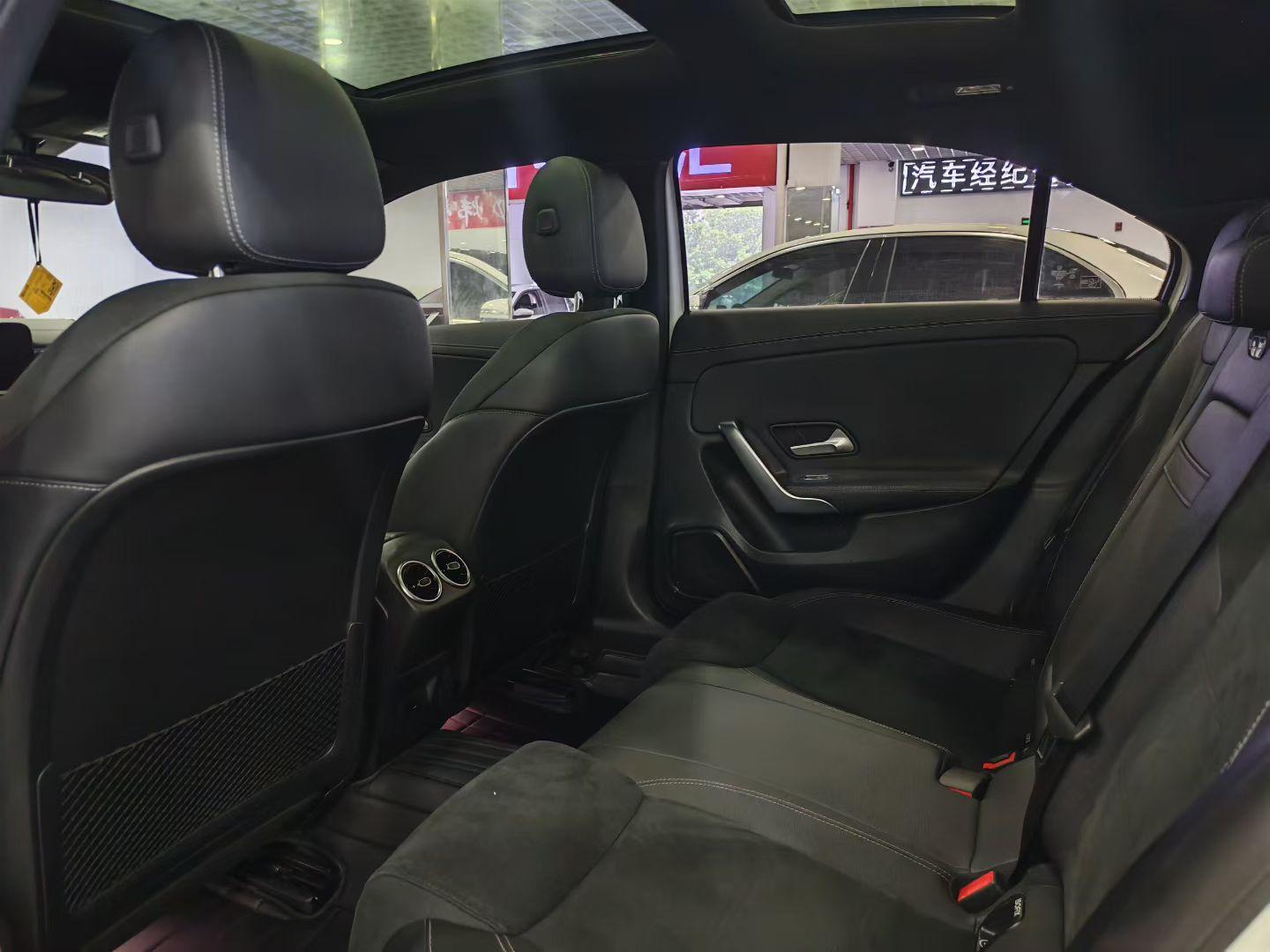 Mercedes-Benz A-Класс 2019 thumb 7