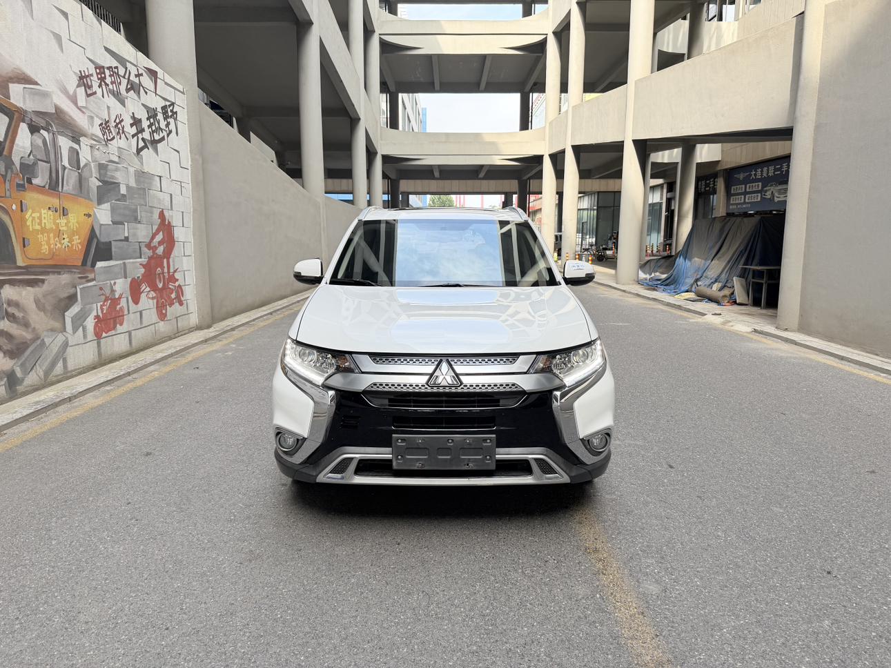 Mitsubishi Outlander 2020 thumb 9