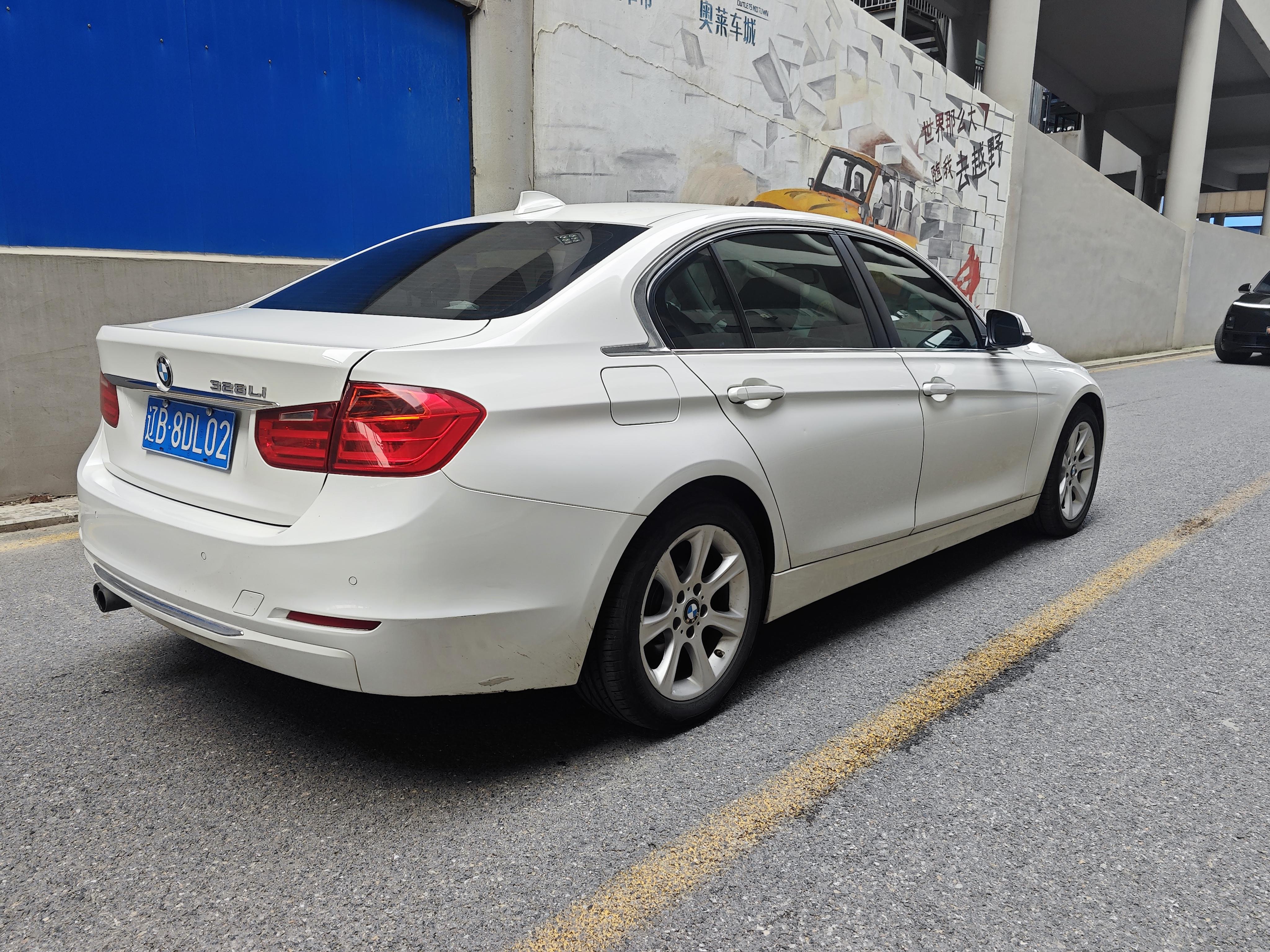 BMW 3 серии 2013 thumb 4