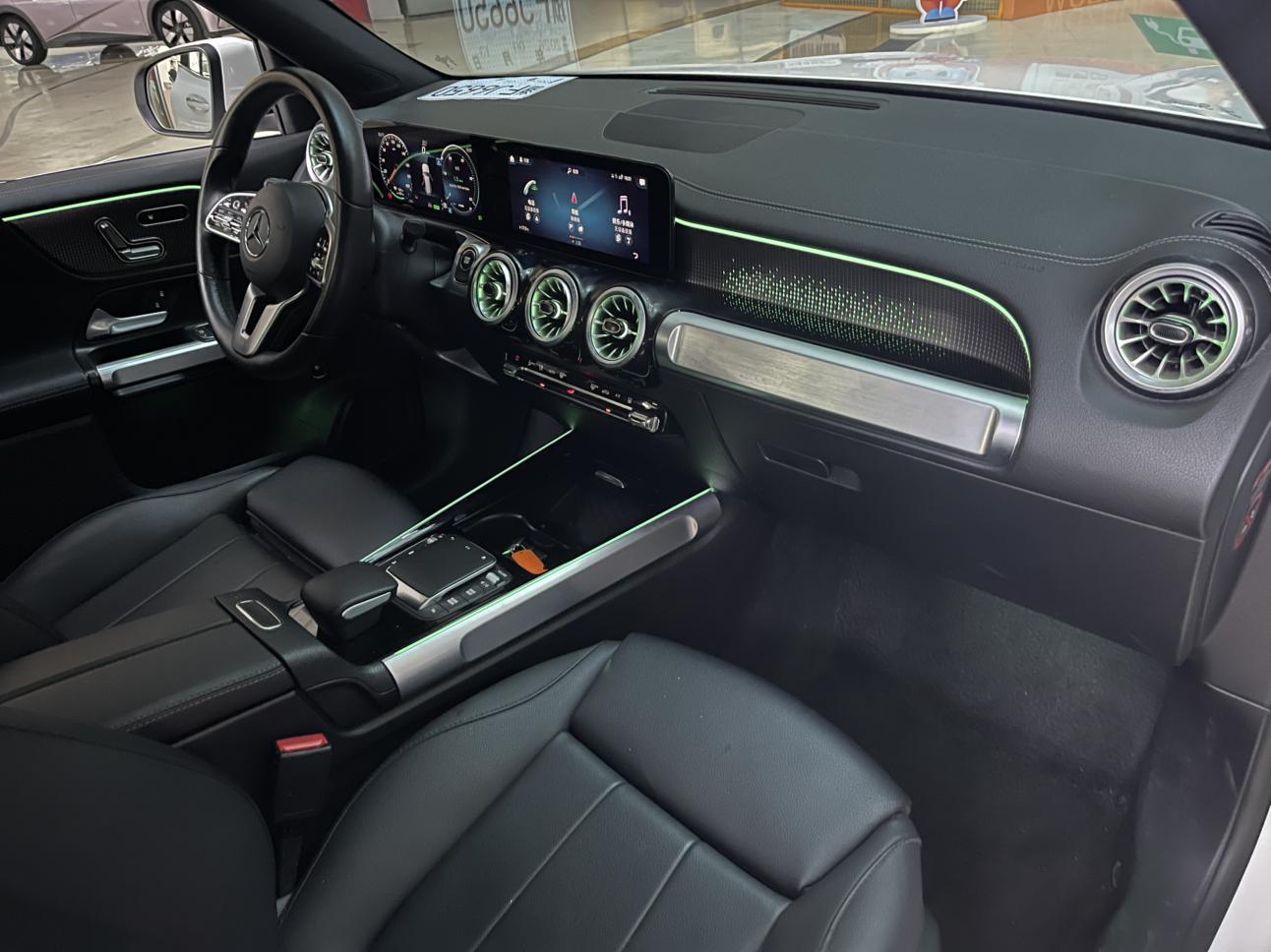 Mercedes-Benz EQB 2025 thumb 10