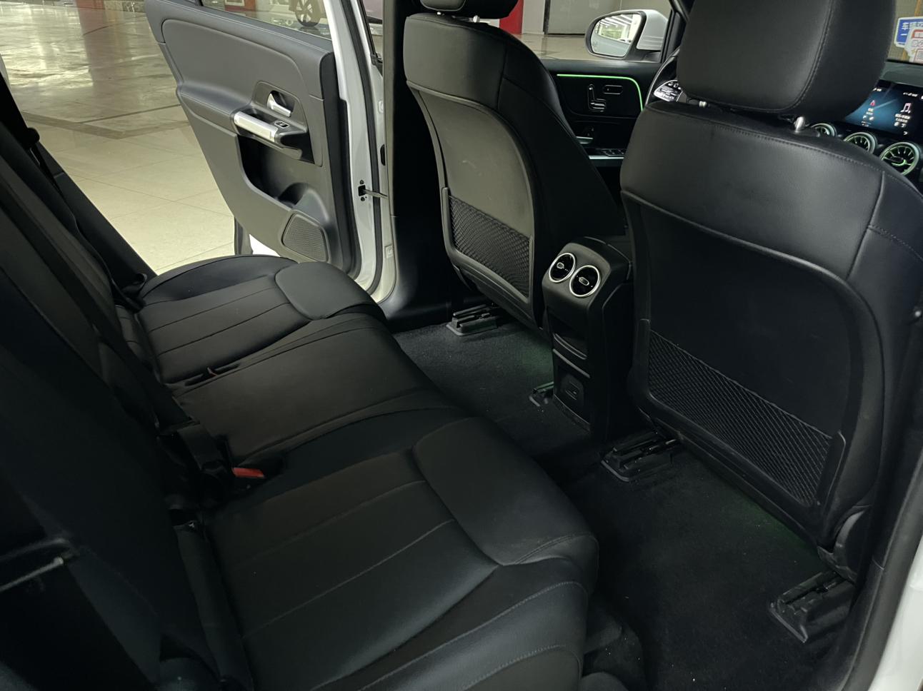 Mercedes-Benz EQB 2025 thumb 12