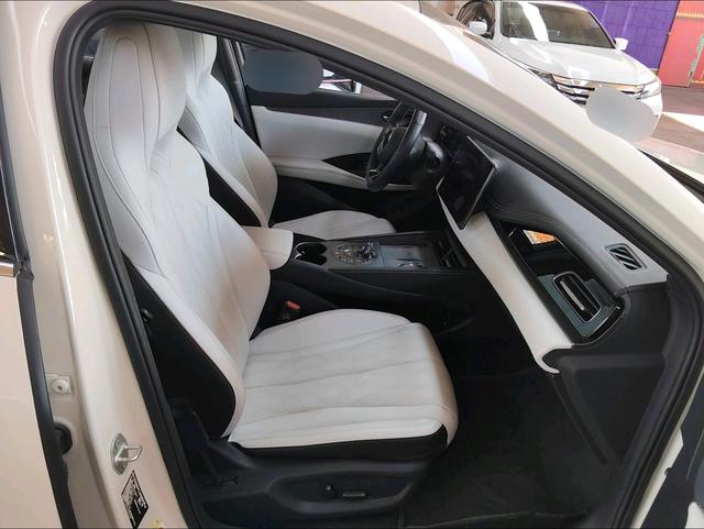 BYD Seal 06DM 2025 thumb 9