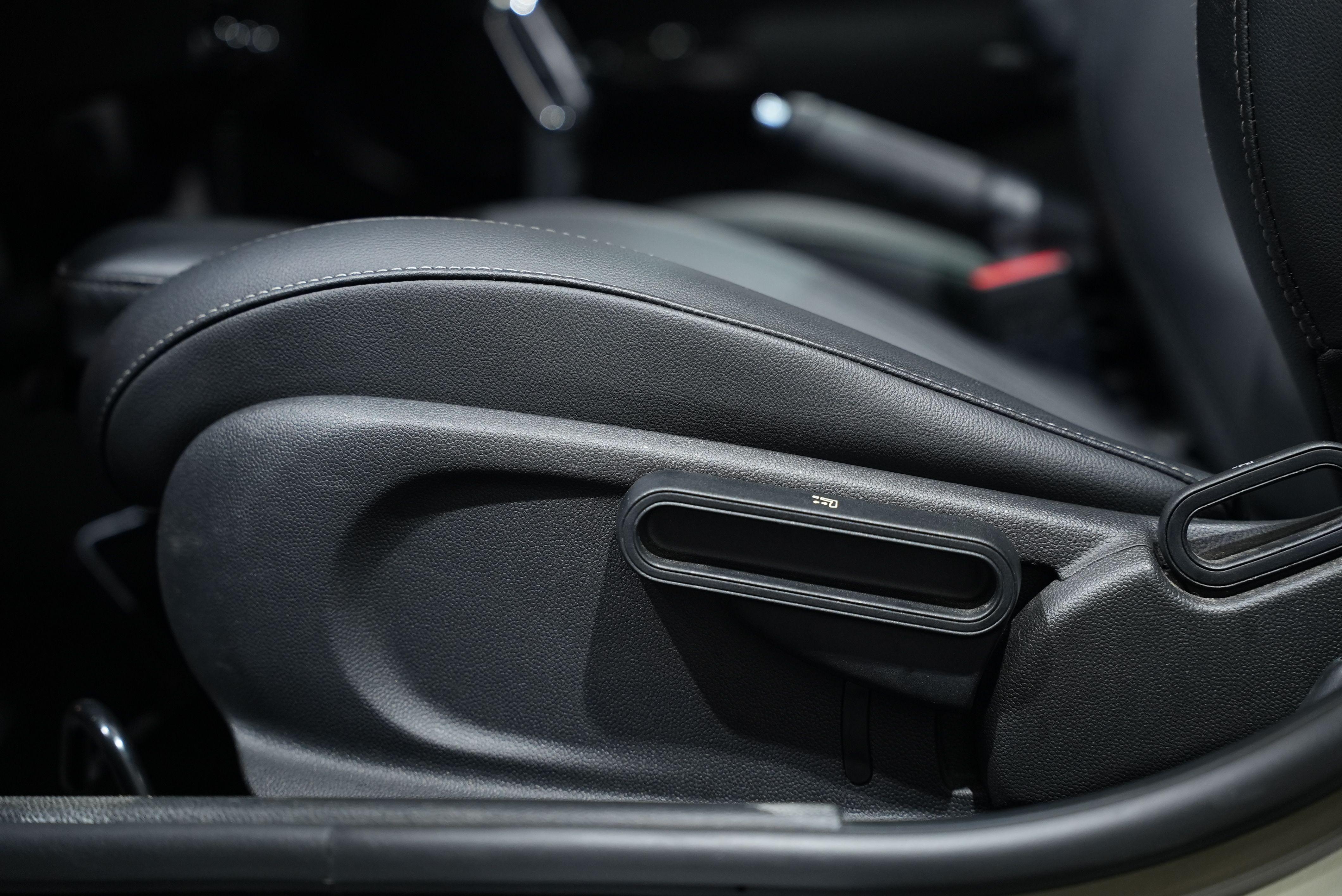 Mini Hatch 2020 thumb 11