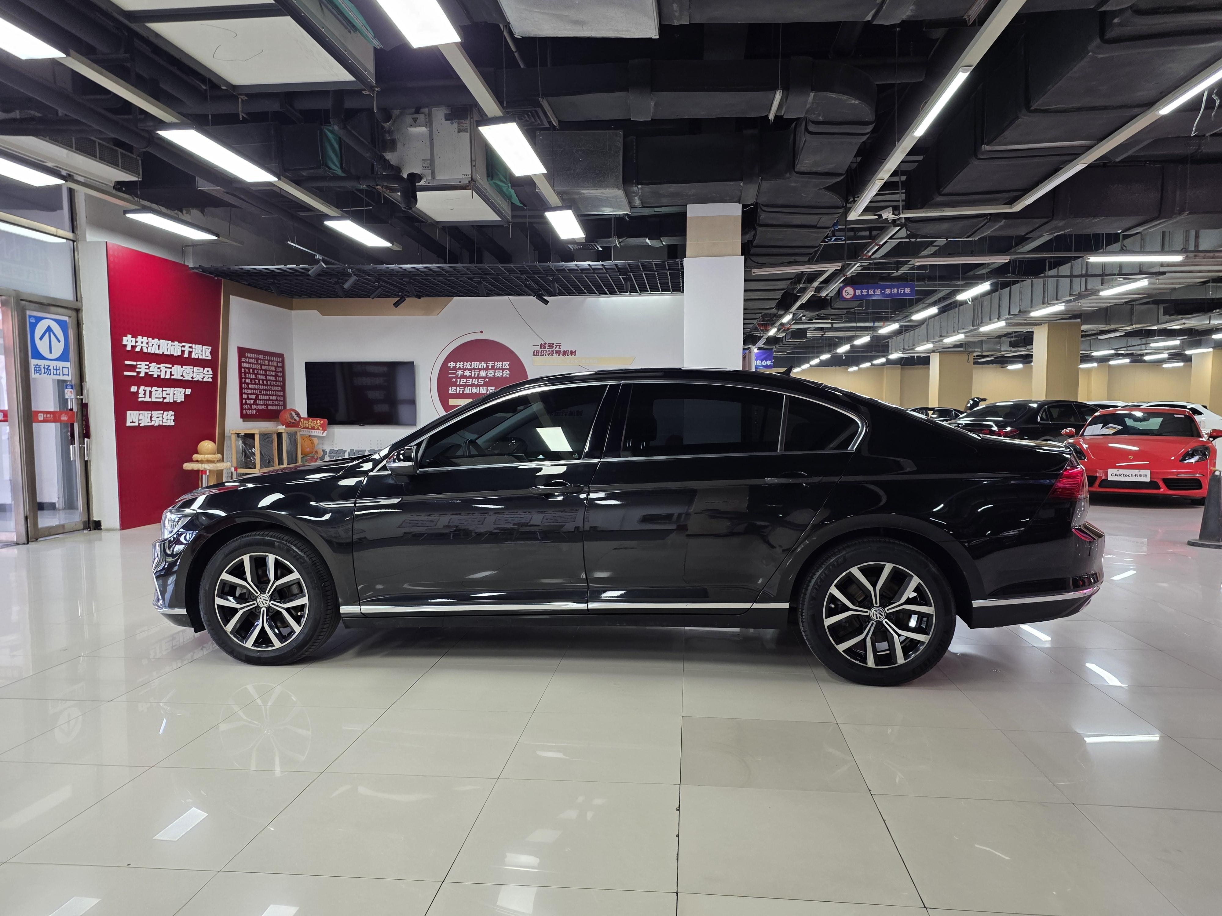 Volkswagen Magotan 2020 thumb 2