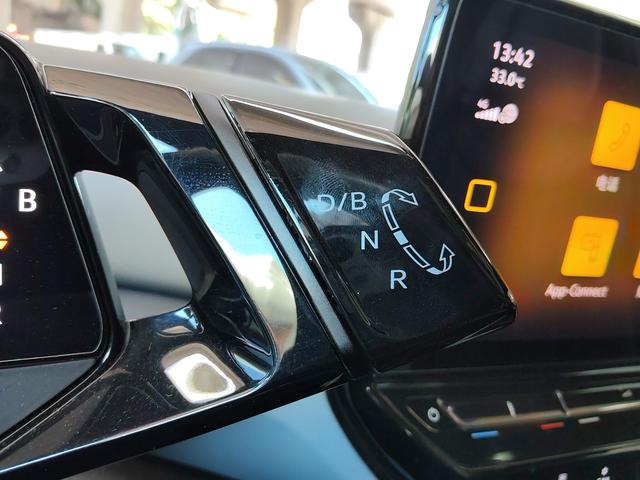 Volkswagen ID.4 2022 thumb 4