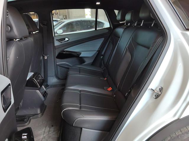 Volkswagen ID.4 2022 thumb 10