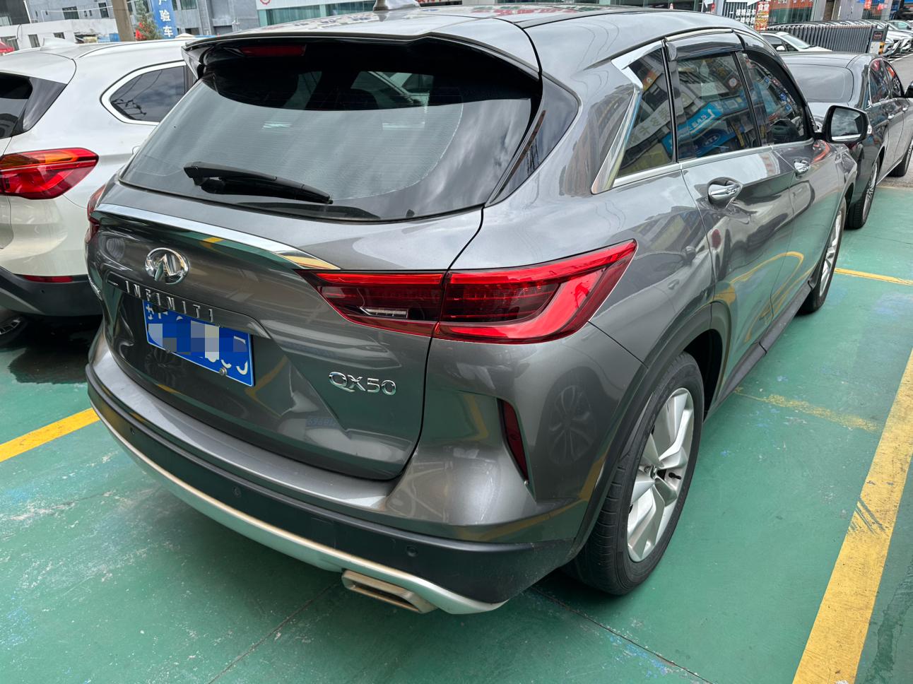 Infiniti QX50 2018 thumb 9