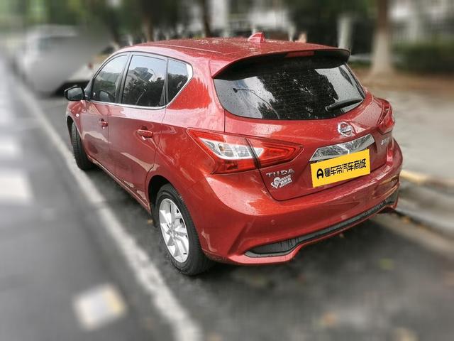 Nissan Tiida 2021 thumb 2