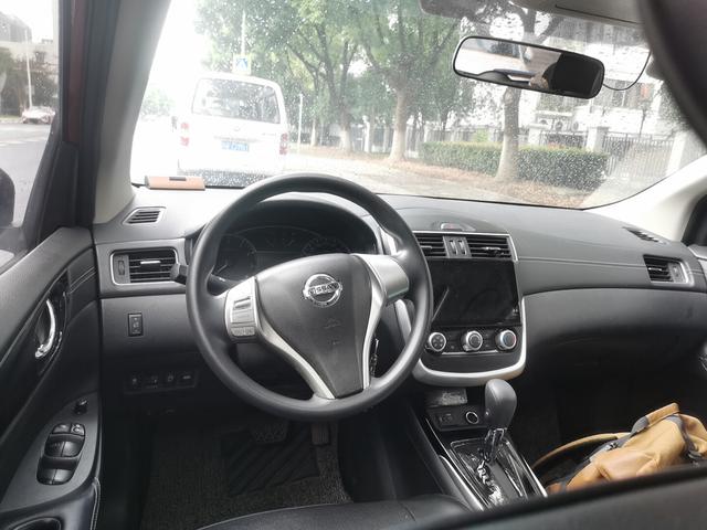 Nissan Tiida 2021 thumb 3