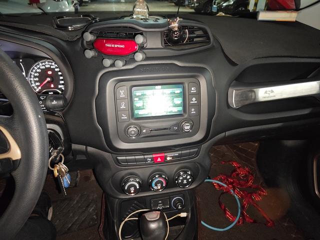 Jeep Renegade 2016 thumb 6