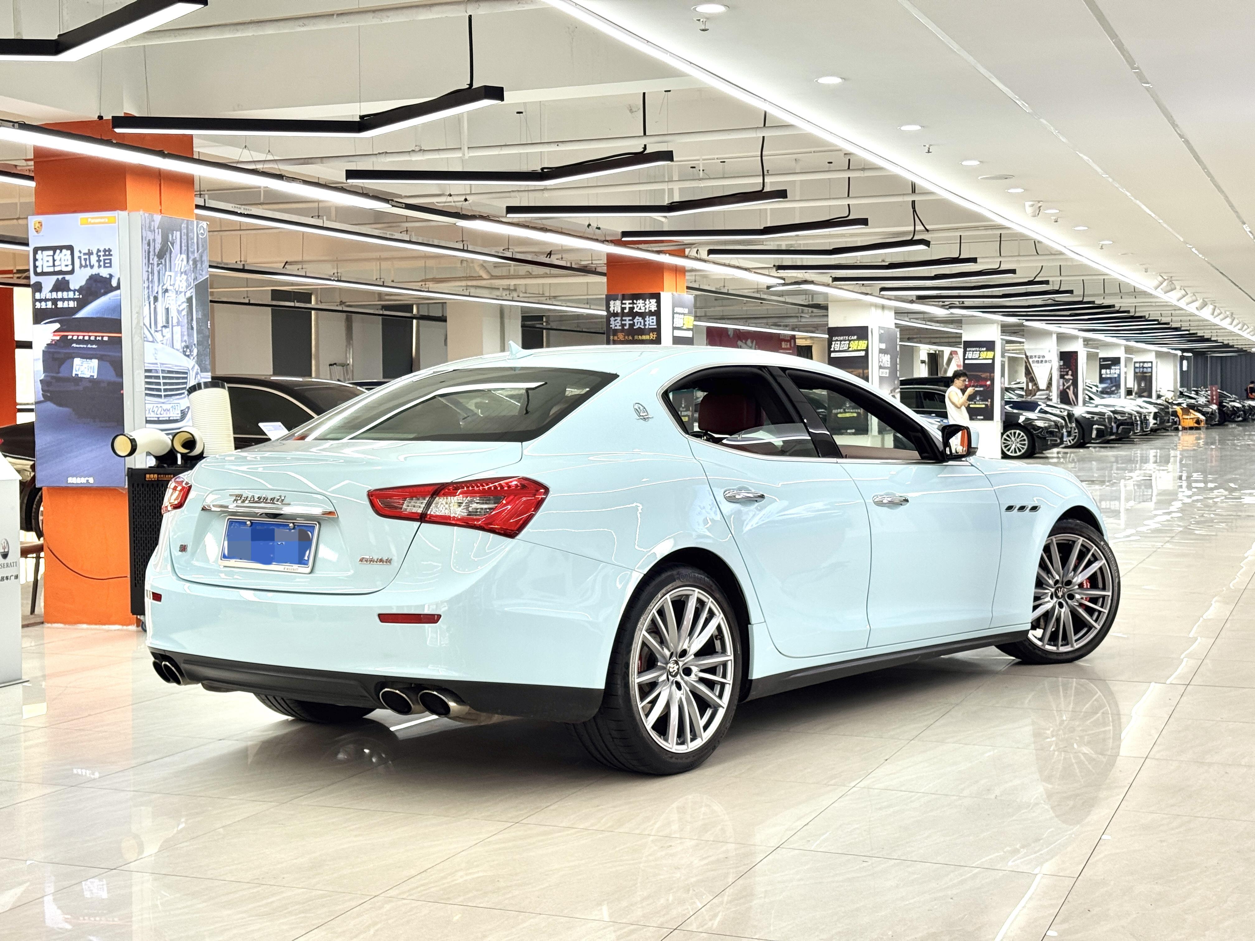 Maserati Ghibli 2014 thumb 11
