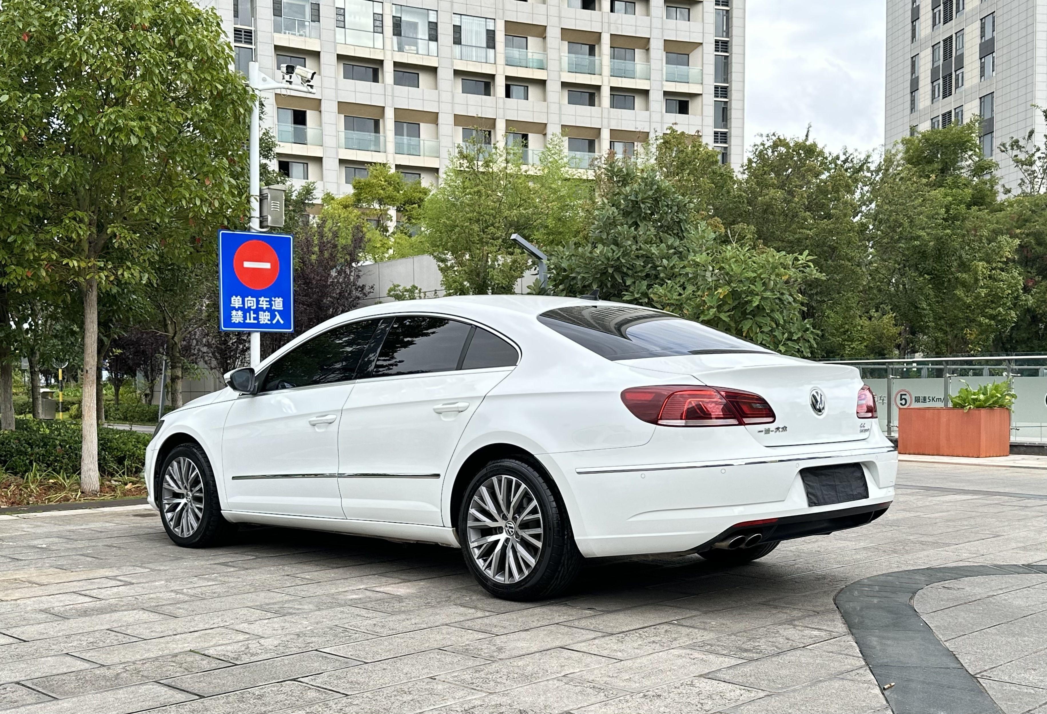 Volkswagen Arteon 2018 thumb 2