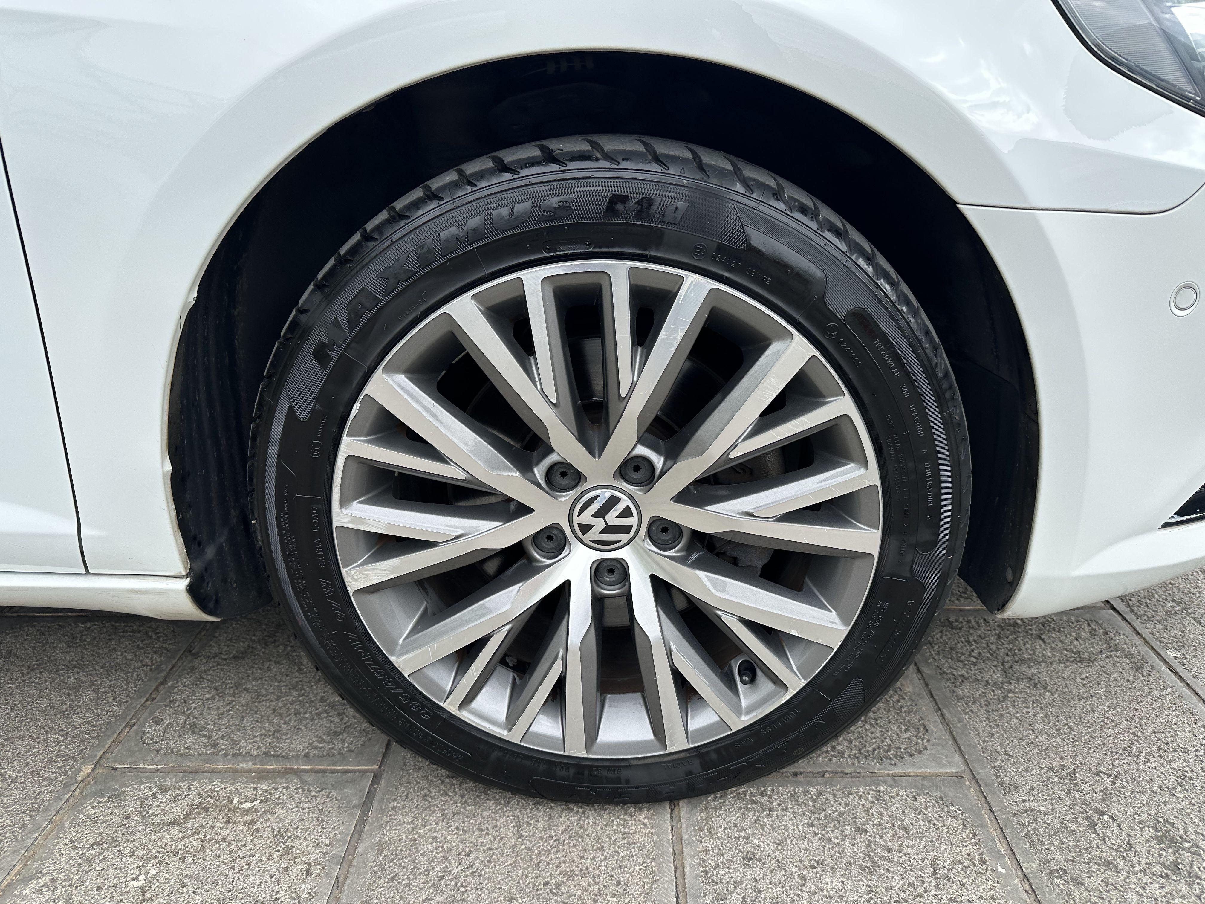 Volkswagen Arteon 2018 thumb 9