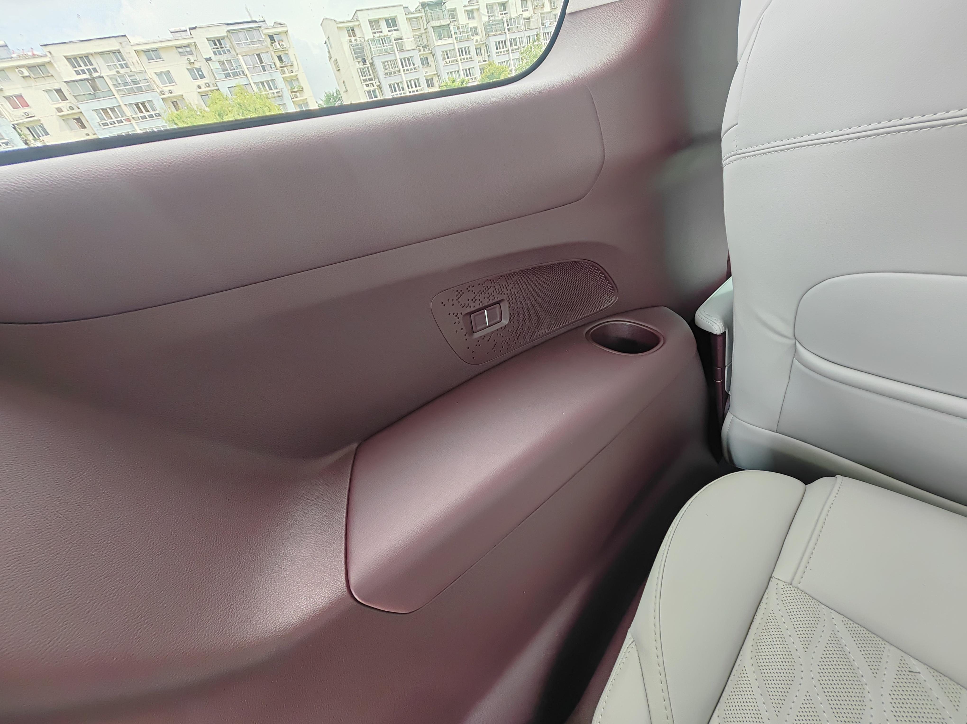 Buick GL8 2022 thumb 4