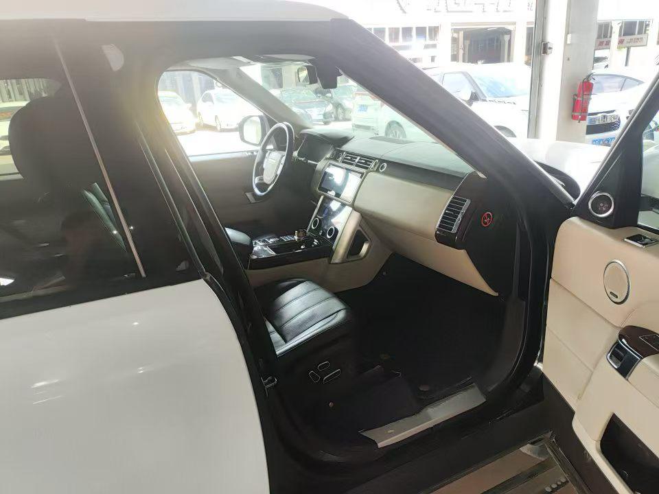 Land Rover Range Rover 2014 thumb 3