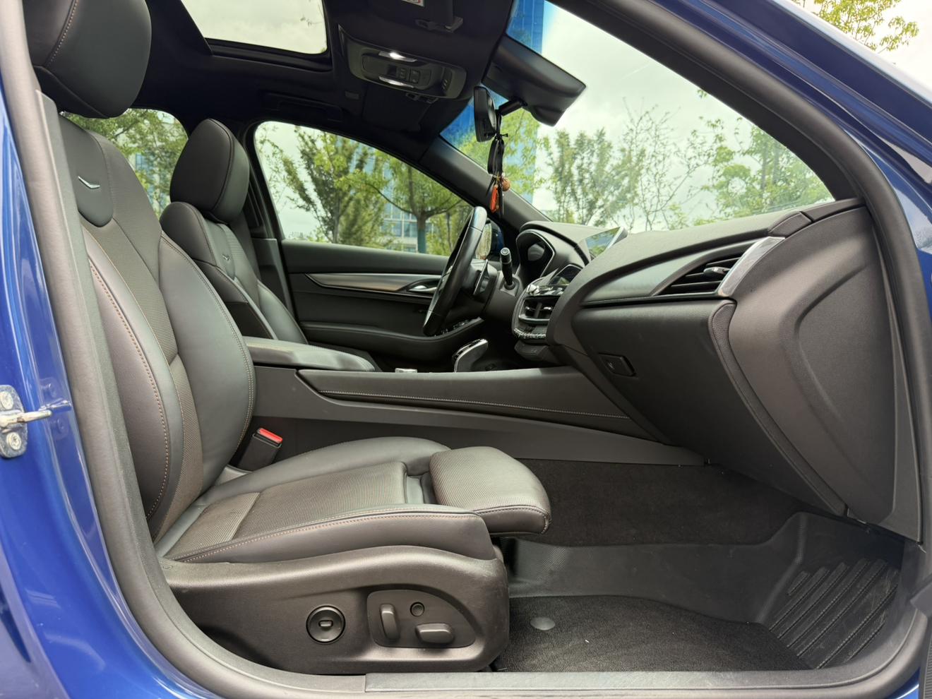 Cadillac CT5 2020 thumb 11