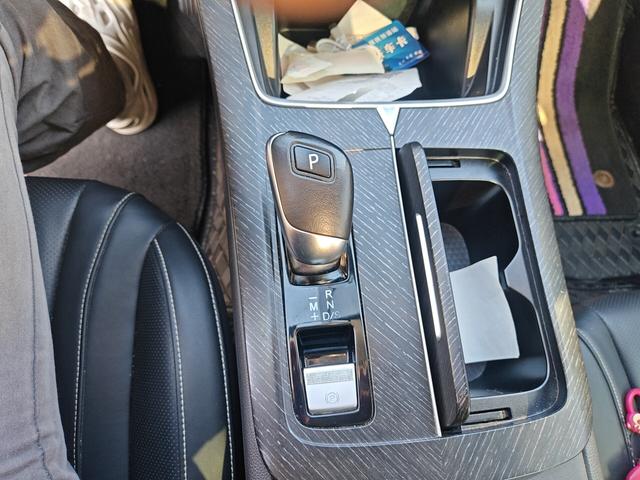 Venucia Qi Chen Da V 2023 thumb 7