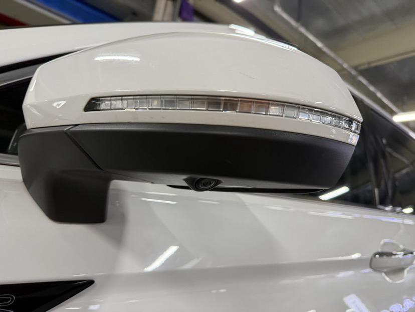 Volkswagen Tiguan 2021 thumb 9