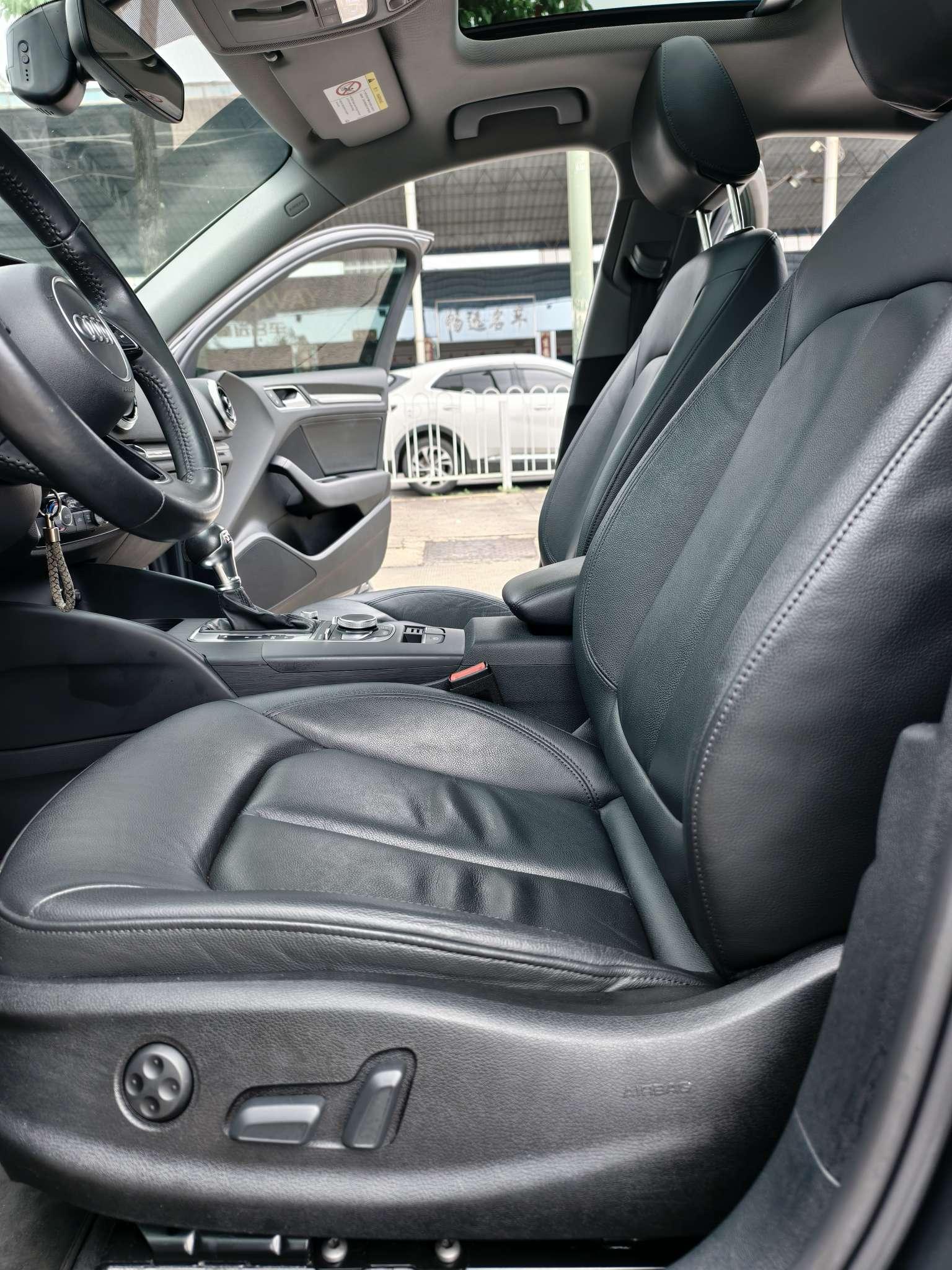 Audi A3 2019 thumb 12